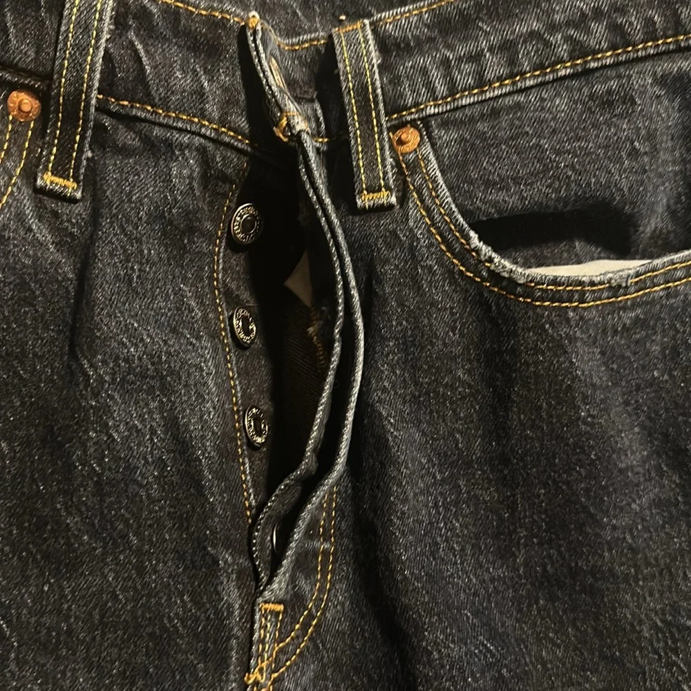 Levi’s Jeans - Picture 3 of 11